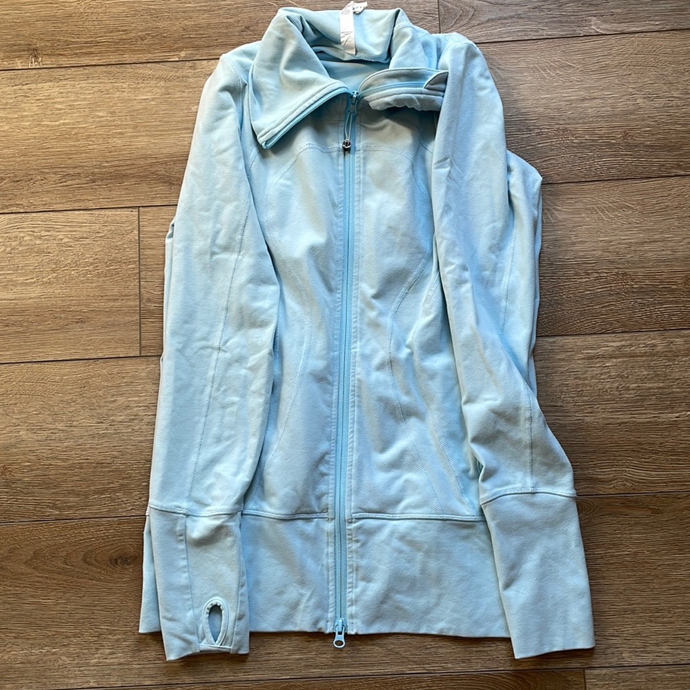 Lululemon jacket size 8 Linen Blue